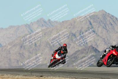 media/Dec-01-2025-Moto Forza (Mon) [[2daa91e15f]]/2-Intermediate Group/Session 4 Turn 9/